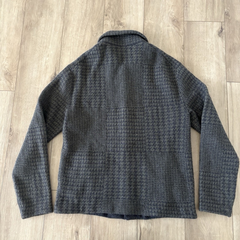 Abercrombie & Fitch Men's Medium Cardigan Soft A & F Sweater Plaid Button Up - Picture 7 of 7